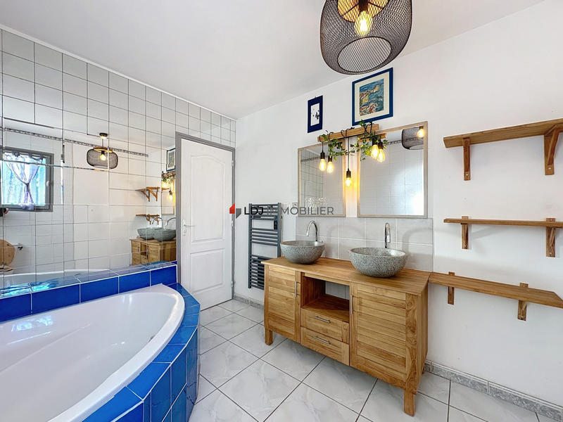 Villa - 115 m² - 4 pièces