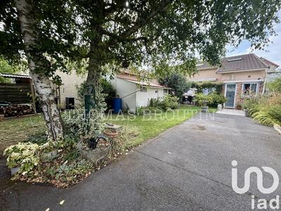 Maison - 106 m² - 5 pièces