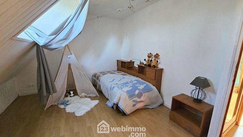 Maison - 231 m² - 10 pièces