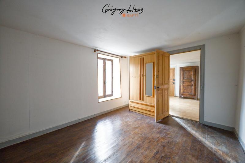 Maison - 137 m² - 6 pièces