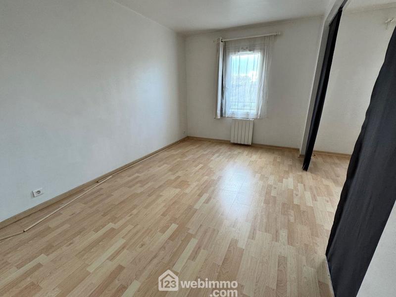Appartement - 82 m² - 4 pièces