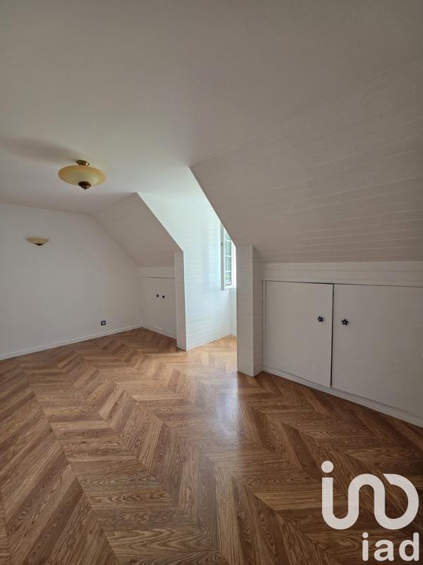 Maison - 152 m² - 6 pièces