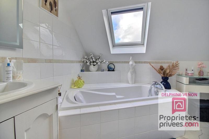 Maison - 142 m² - 5 pièces