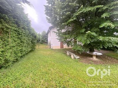 Maison - 150 m² - 4 pièces