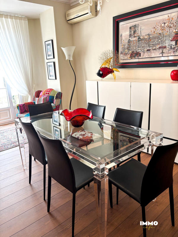 Appartement - 115 m² - 3 pièces