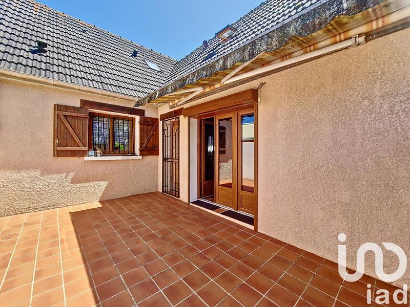 Maison - 110 m² - 6 pièces