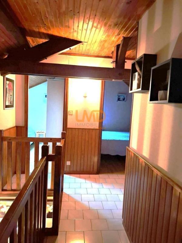 Maison - 105 m² - 10 pièces