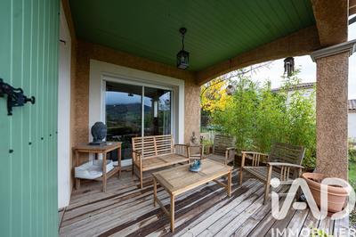 Maison - 101 m² - 4 pièces