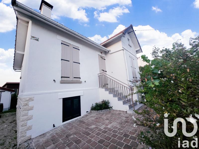 Maison - 82 m² - 4 pièces