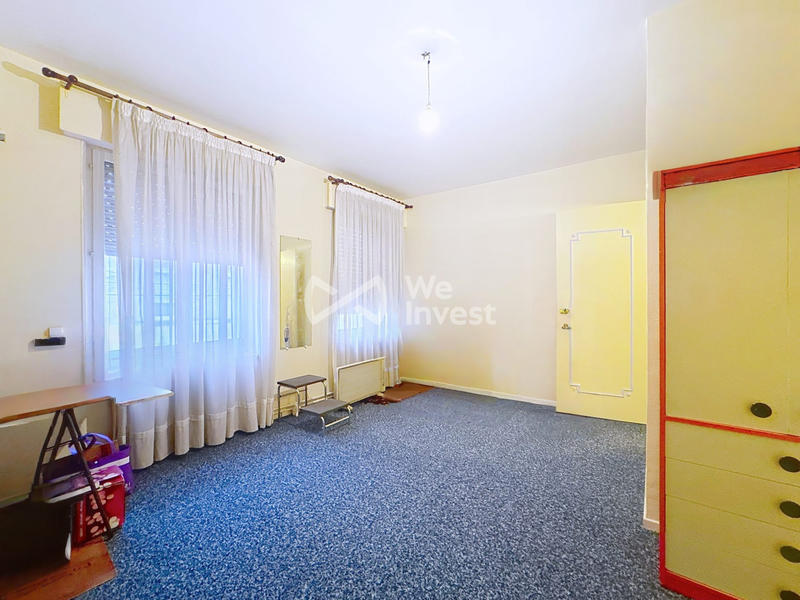 Maison - 204 m² - 10 pièces