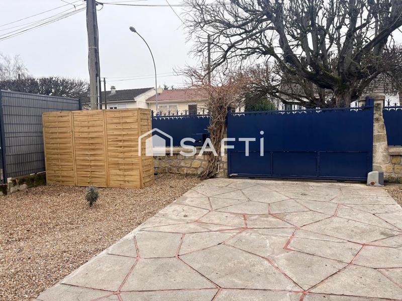 Maison - 205 m² - 10 pièces