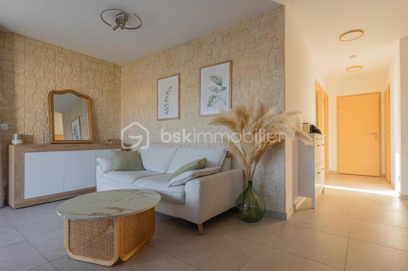 Appartement - 65 m² - 3 pièces