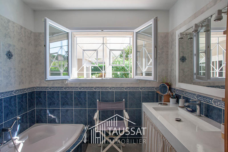 Maison - 147 m² - 6 pièces