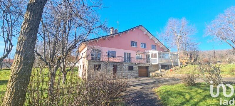 Maison - 317 m² - 10 pièces