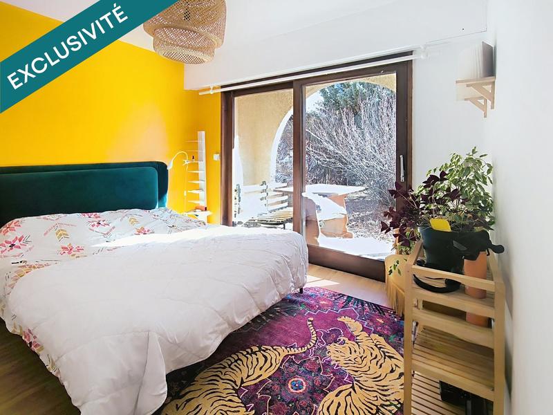 Appartement - 99 m² - 4 pièces