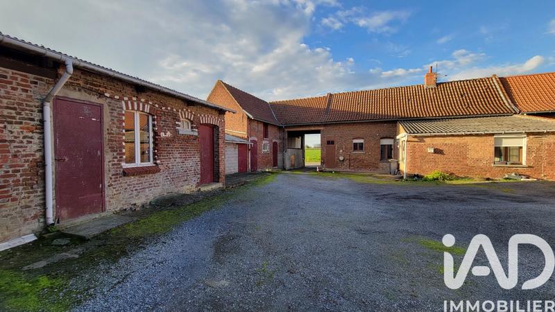 Maison - 92 m² - 5 pièces