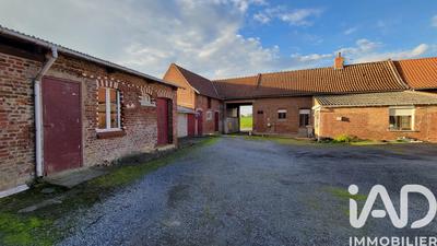 Maison - 92 m² - 5 pièces