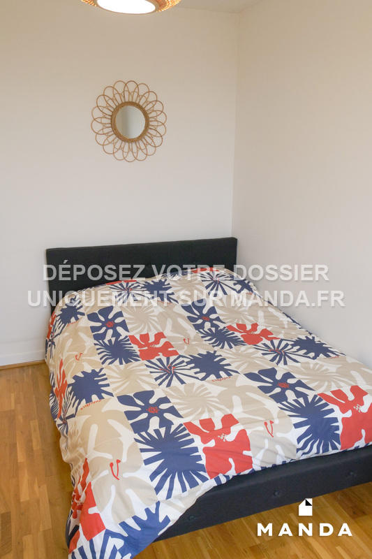Chambre - 10 m² - 4 pièces