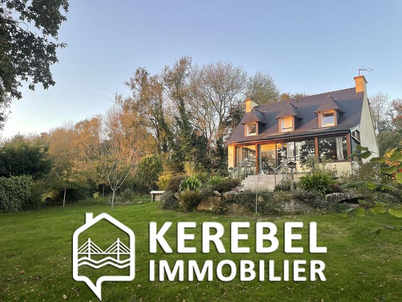 Maison traditionnelle - 125 m² - 6 pièces