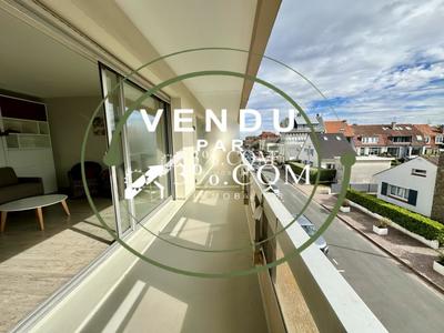 Studio - 30 m² - 1 pièce