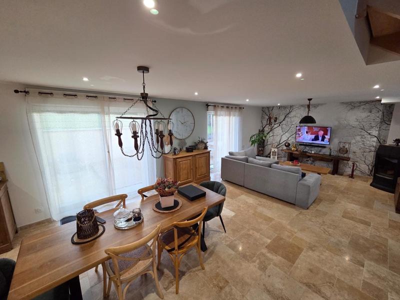 Maison - 156 m² - 5 pièces