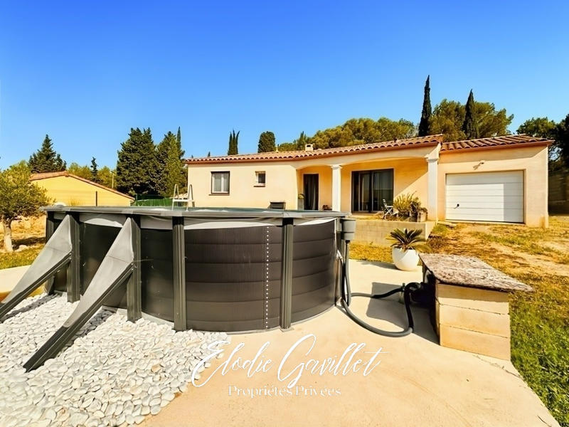 Maison - 90 m² - 5 pièces