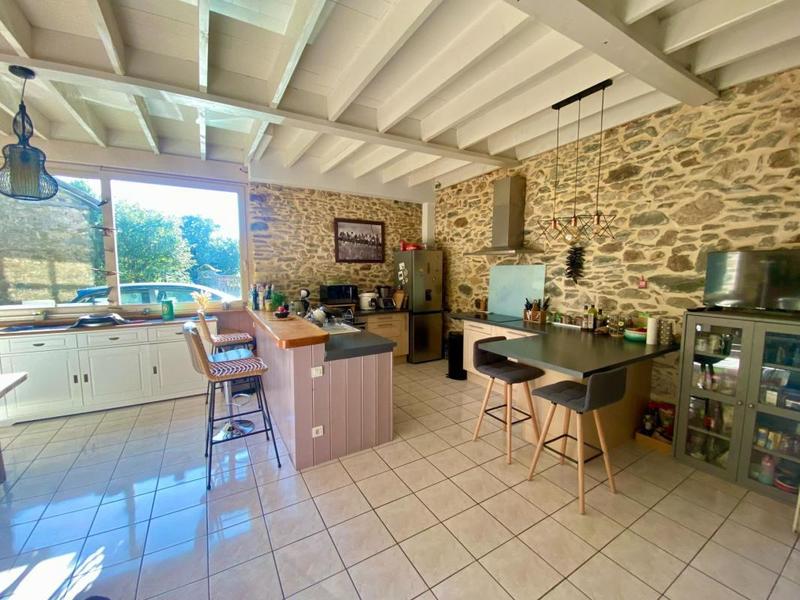 Maison - 173 m² - 6 pièces