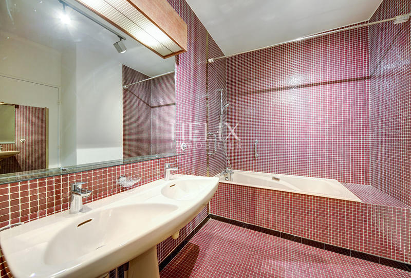 Maison - 152 m² - 6 pièces