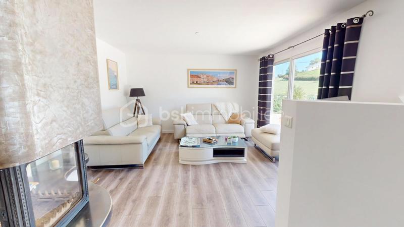 Maison - 145 m² - 4 pièces