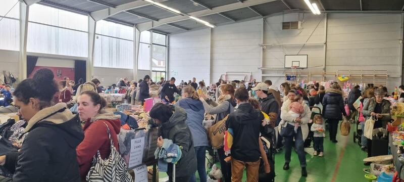 Bourse puériculture, jouets et vêtements enfants
