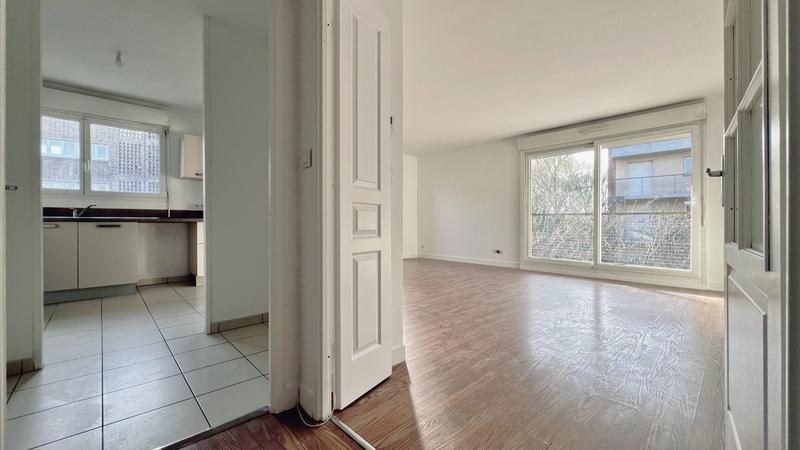 Appartement - 92 m² - 4 pièces