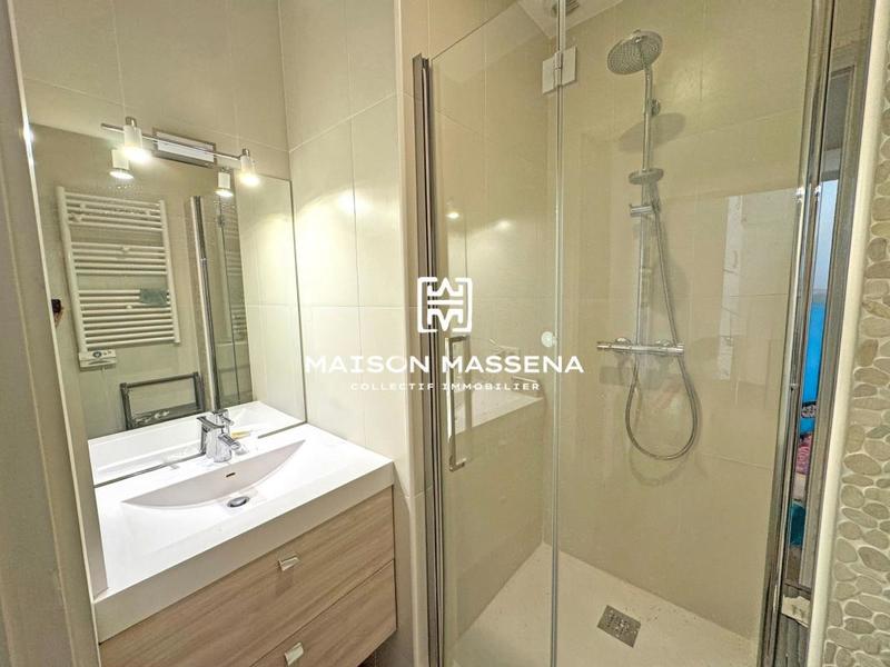 Appartement - 149 m² - 6 pièces