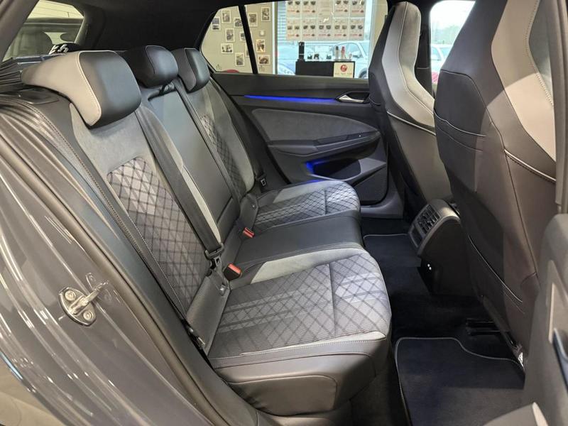 Volkswagen Golf VIII 2.0 Tdi Scr - 150 Bv Dsg7 Berline R-Line / Garantie 12 Mois