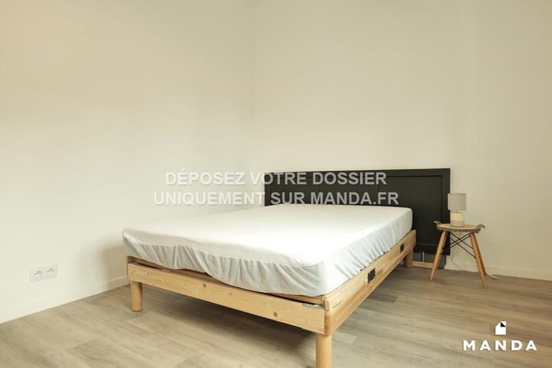 Chambre - 13 m² - 4 pièces
