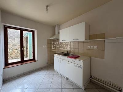 Maison - 65 m² - 3 pièces