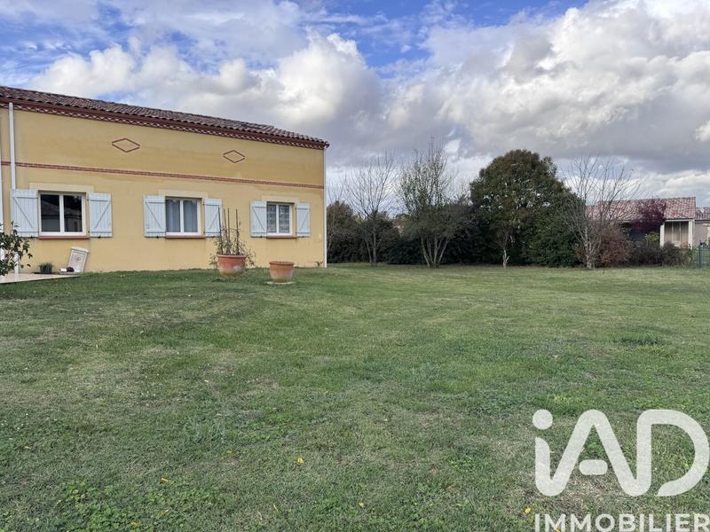 Maison - 202 m² - 6 pièces