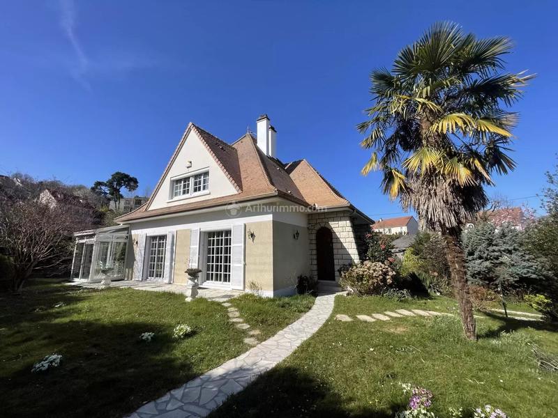 Maison - 139 m² - 7 pièces