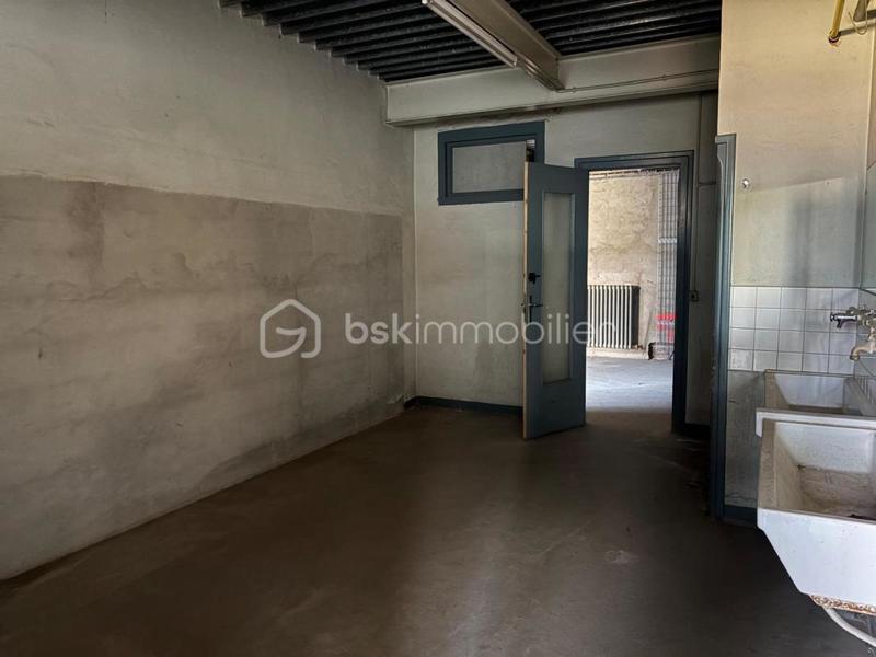 Local d'activité / Entrepôt - 540 m² - 1 pièce