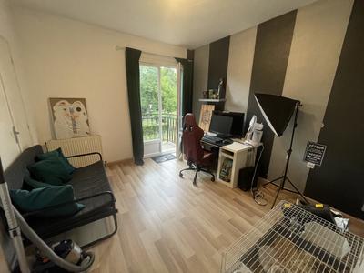 Maison traditionnelle - 108 m² - 6 pièces