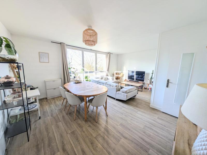 Appartement - 67 m² - 4 pièces