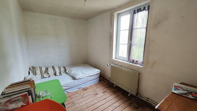 Maison - 85 m² - 5 pièces