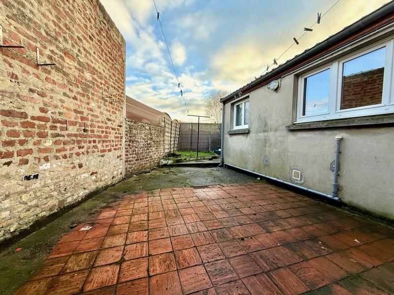 Maison - 140 m² - 8 pièces