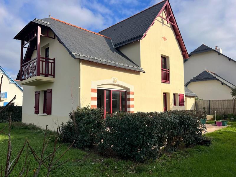 Maison - 120 m² - 5 pièces
