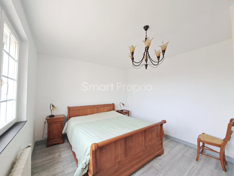 Propriété - 233 m² - 9 pièces