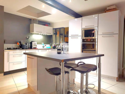 Maison - 125 m² - 5 pièces