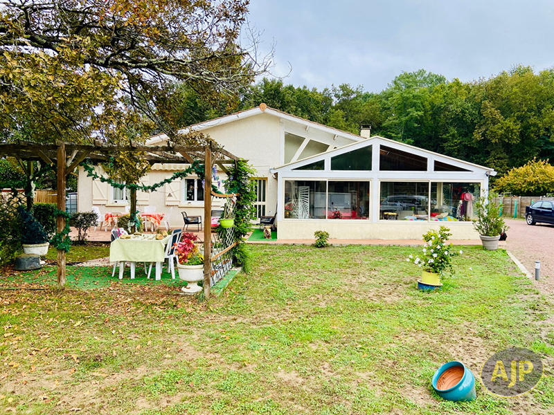 Maison - 114 m² - 5 pièces