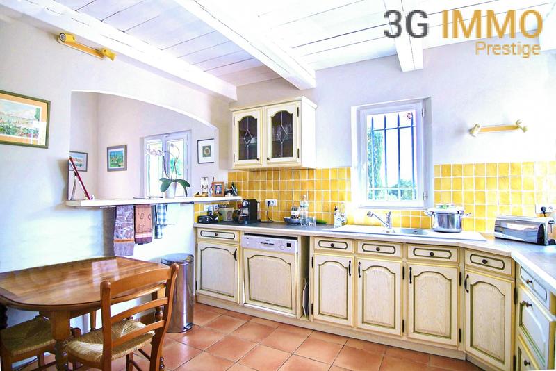 Bastide - 245 m² - 6 pièces