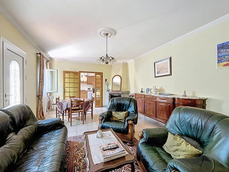 Maison - 121 m² - 5 pièces