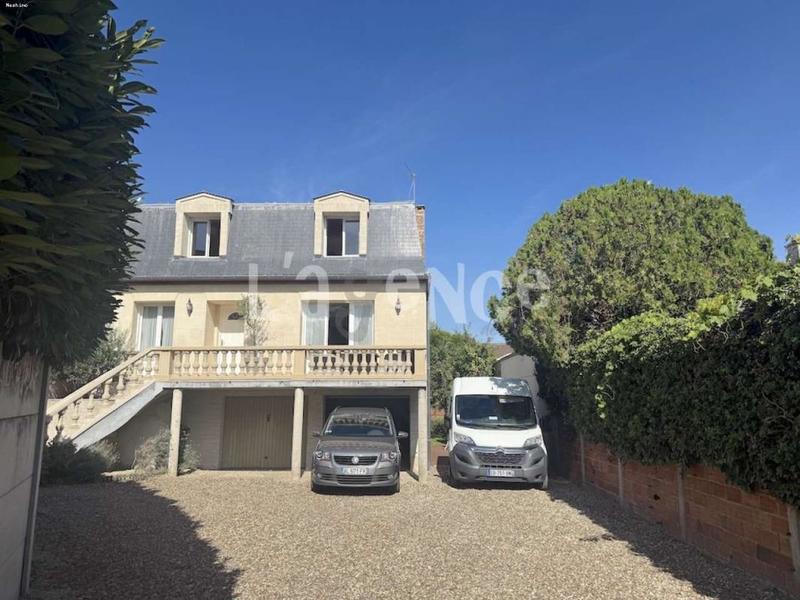 Maison - 120 m² - 6 pièces