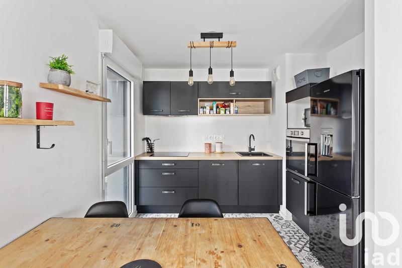 Appartement - 60 m² - 3 pièces